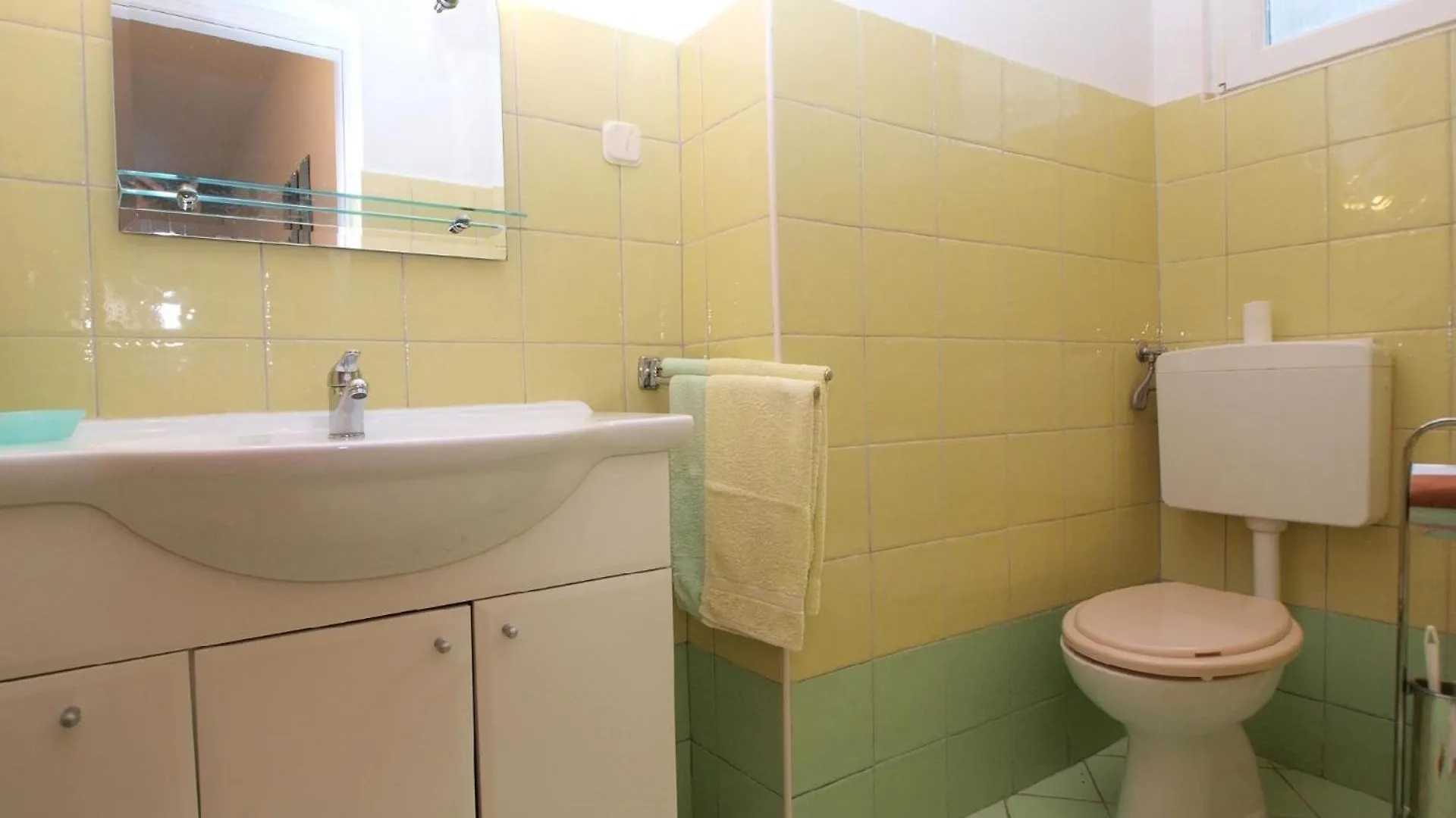 Ferienwohnung Fuer 2 Personen Ca 35 Qm In Medulin, Istrien Suedkueste Von Istrien